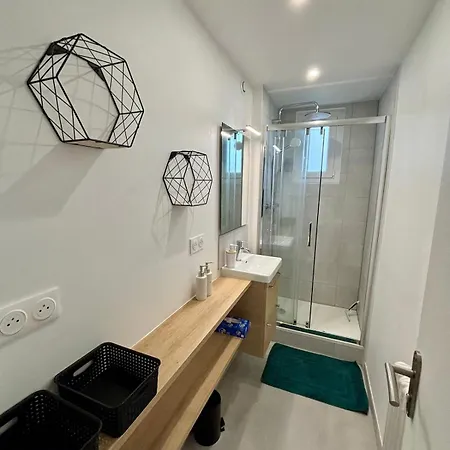 公寓 La Madeleine Avec Parking